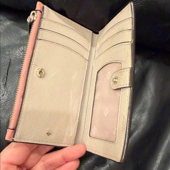 KATE SPADE NEW YORK Spencer Small Slim Bifold Wallet - Picture 8 of 11